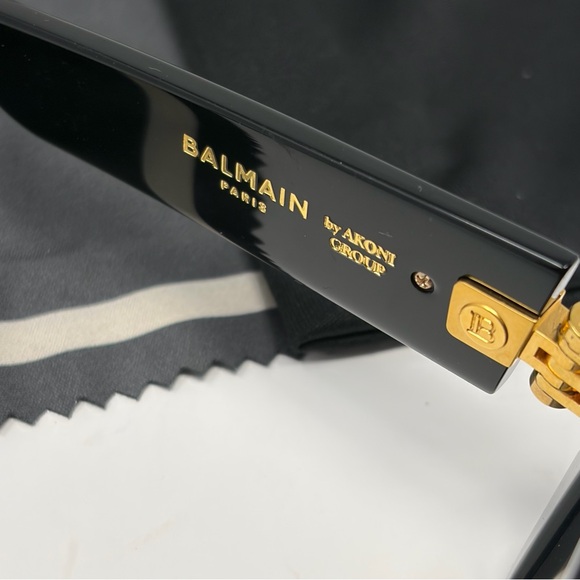 Balmain Paris B-VI Black Gold Sunglasses New Without‎ Tag Full Set
